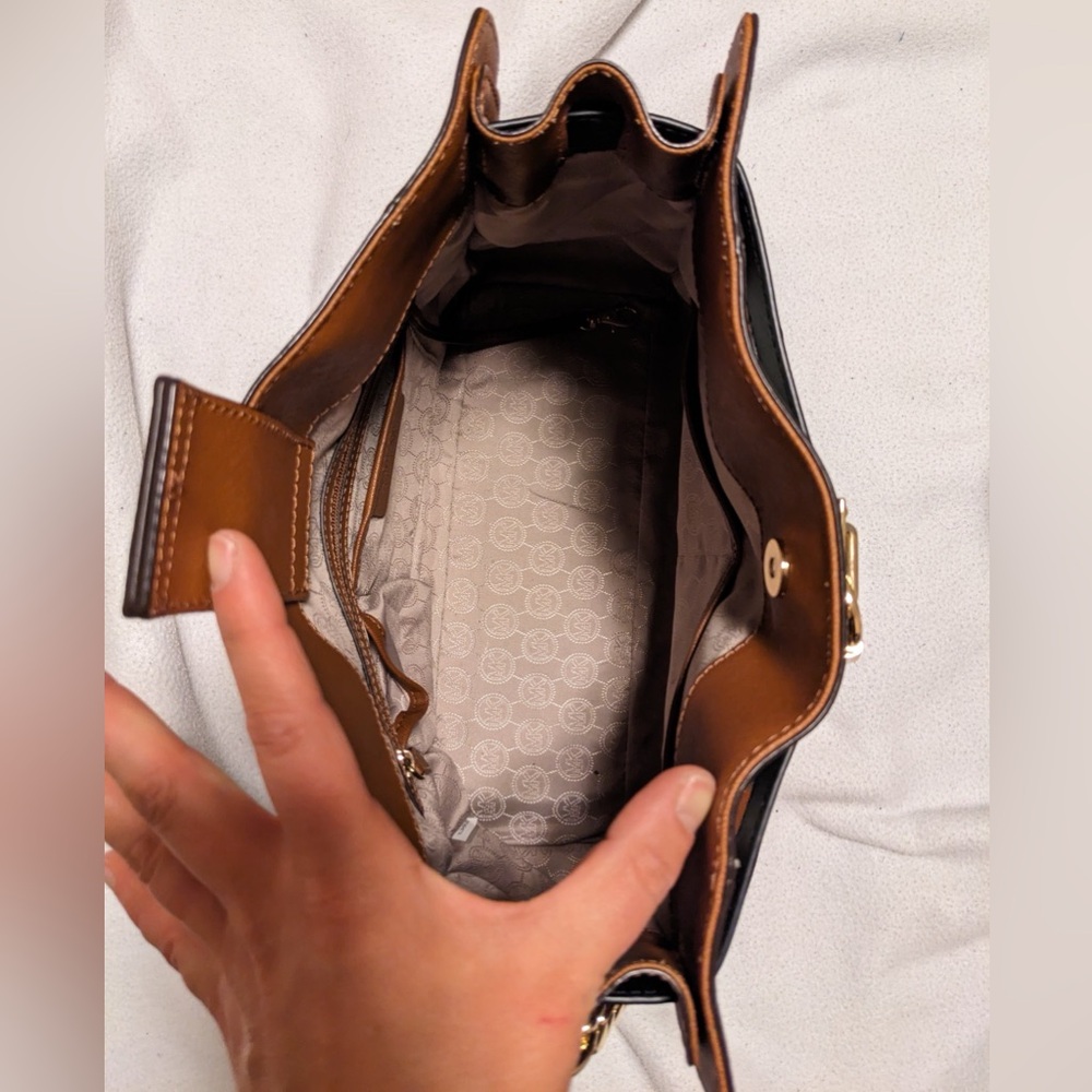 Michael Kors Hamilton Center Stripe Large Tote. W… - image 3